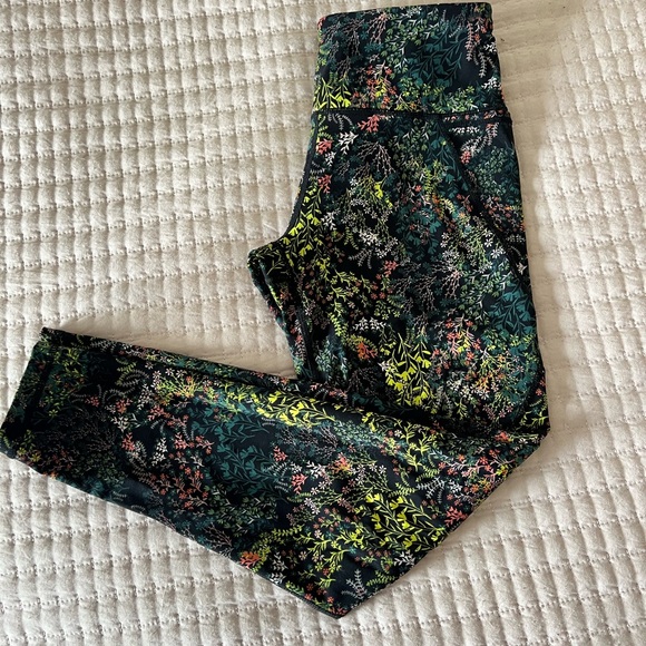 Sweaty Betty “the power” 7/8 leggings in size XS EUC - Picture 2 of 4